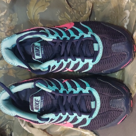 Nike torch 4 women's sneakers size 6.5 - Picture 2 of 3